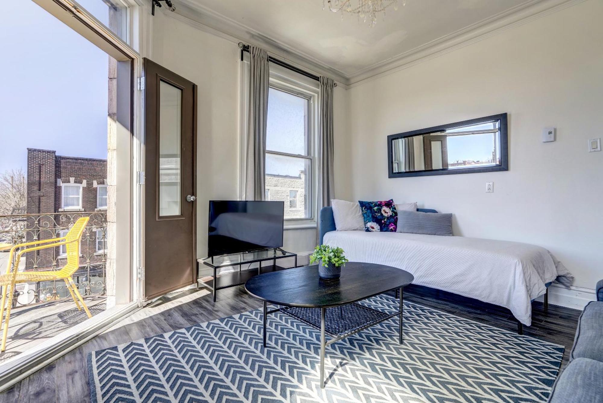 Chez Mont Royal Apartments! 몬트리올 외부 사진